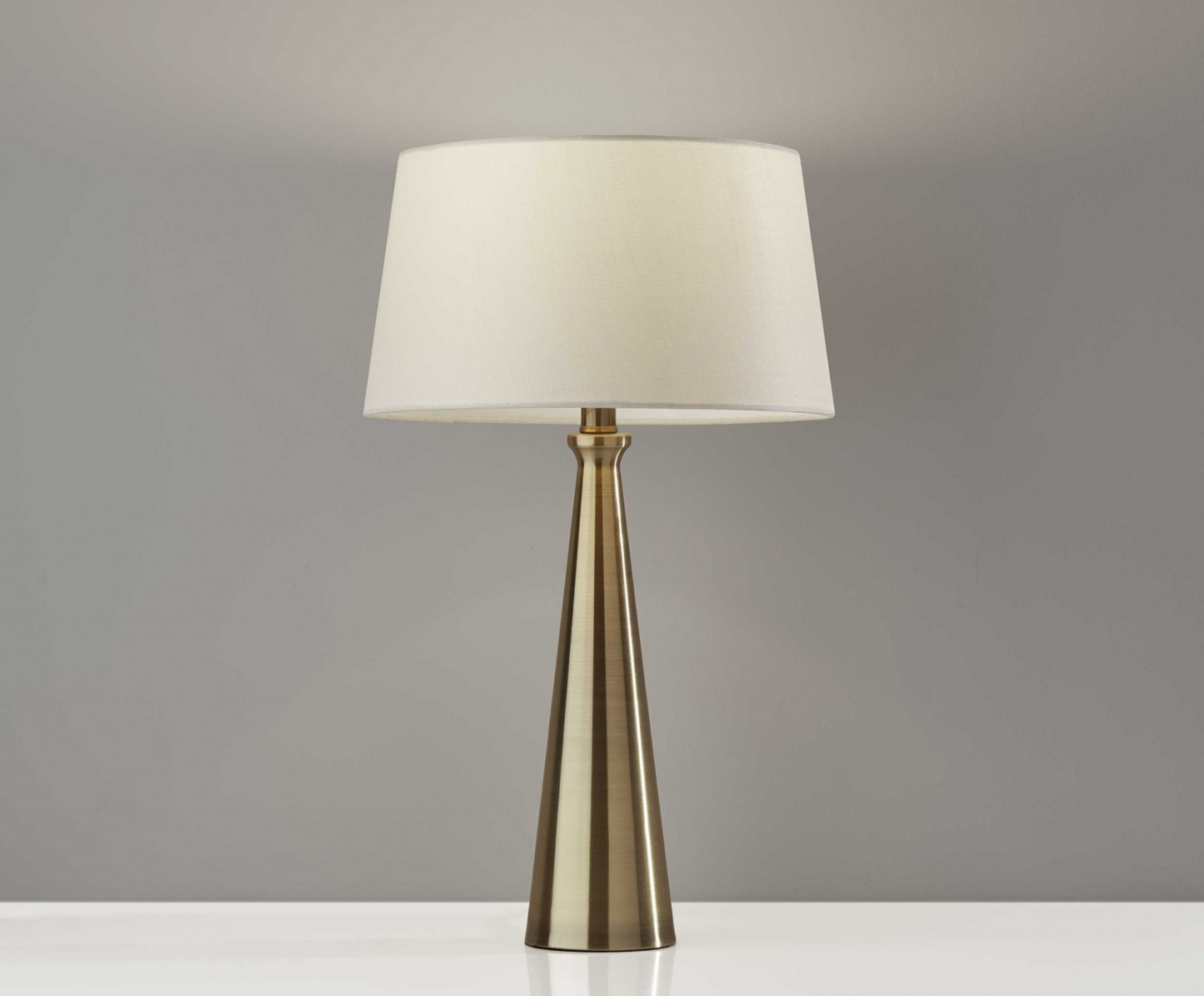 Set Of 2 Contemporary Tapered Brass Metal Table Lamps - Stylish Lighting For Your Home